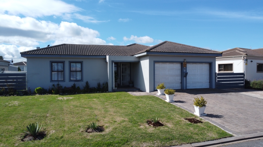 3 Bedroom Property for Sale in Country Club Western Cape